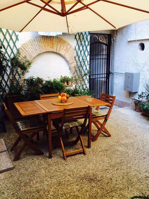 Colosseum Cottage Рим Екстер'єр фото