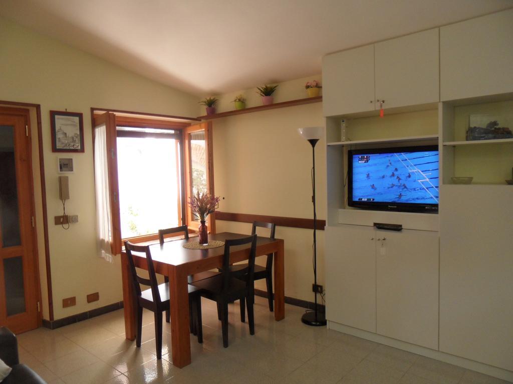 Colosseum Cottage Рим Екстер'єр фото