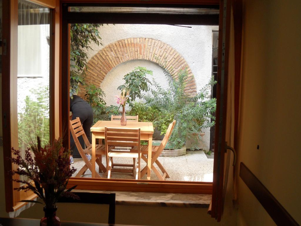 Colosseum Cottage Рим Екстер'єр фото
